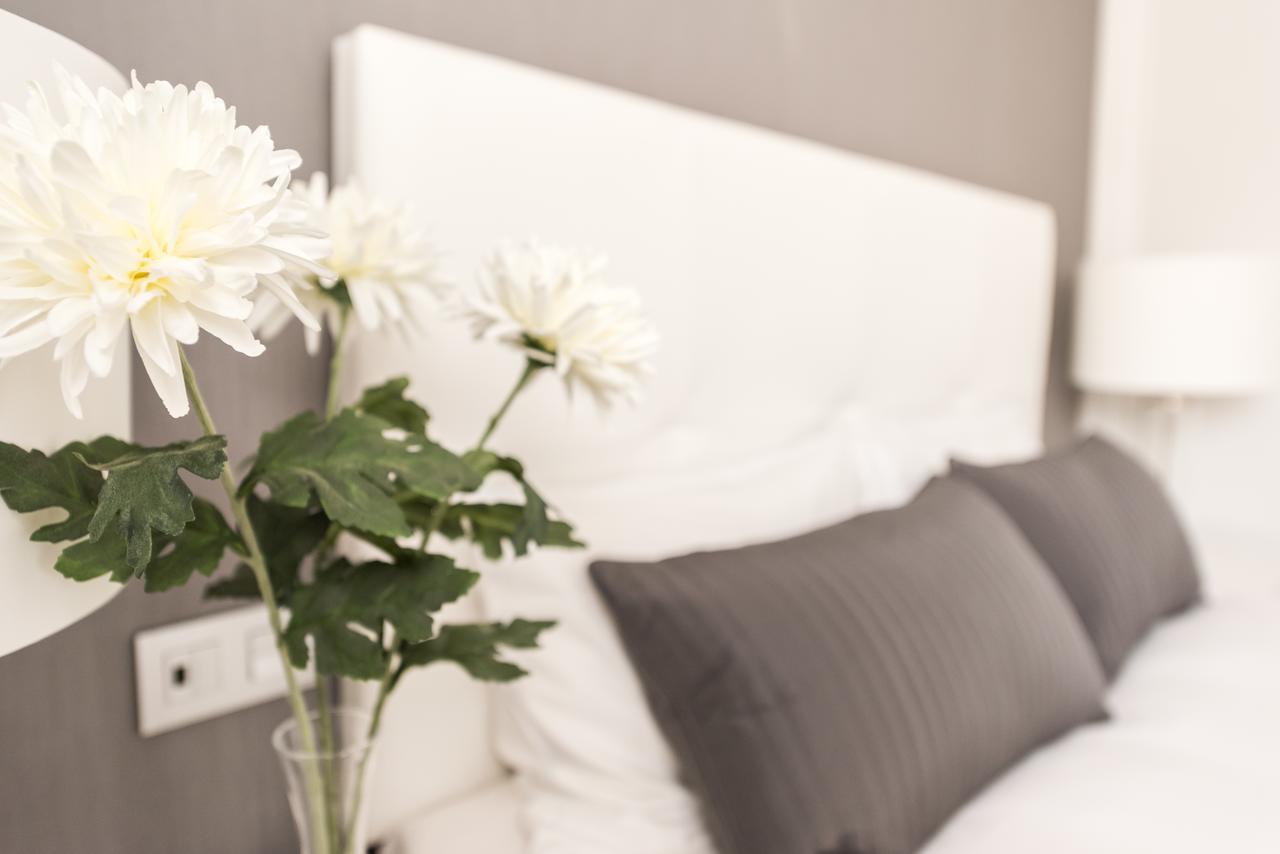Latina Suite مدريد الغرفة الصورة